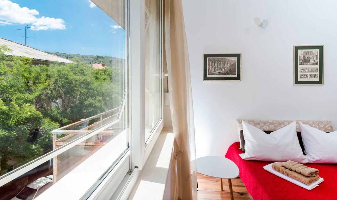 Apartments Yoe Split Bagian luar foto
